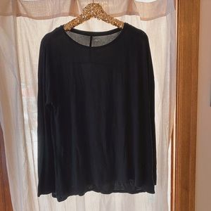 DIP black stretchy long sleeve knit tee